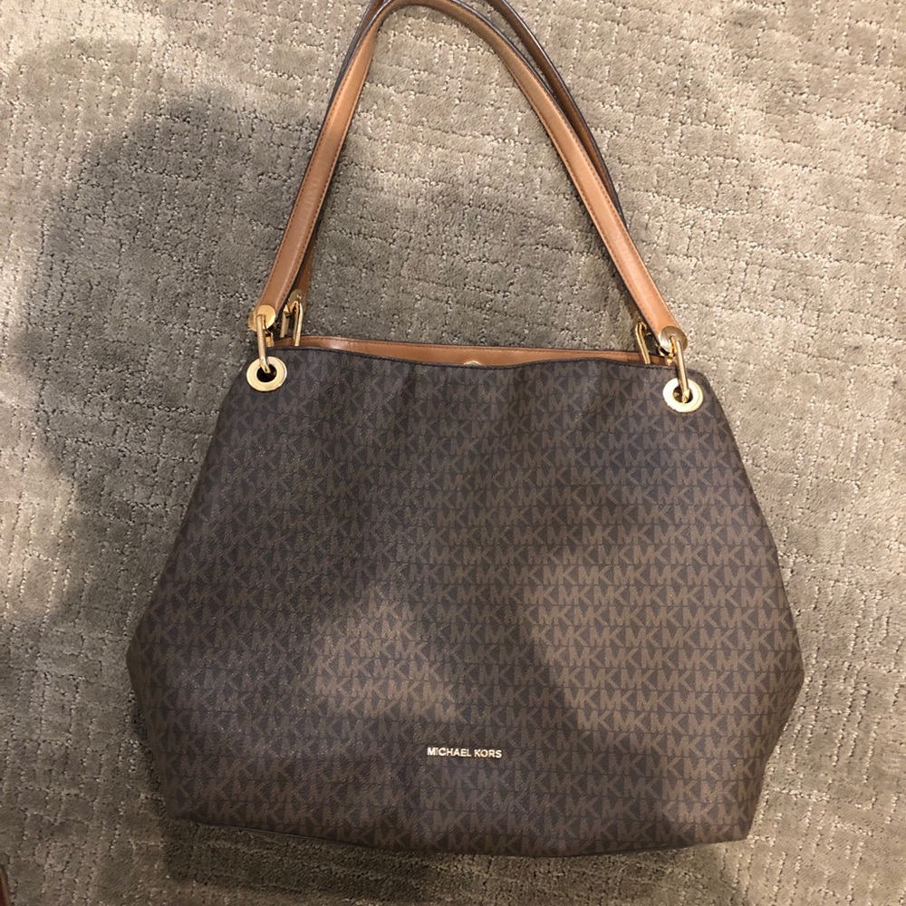 Michael Kors Raven shoulder bag purse tote MK logo print